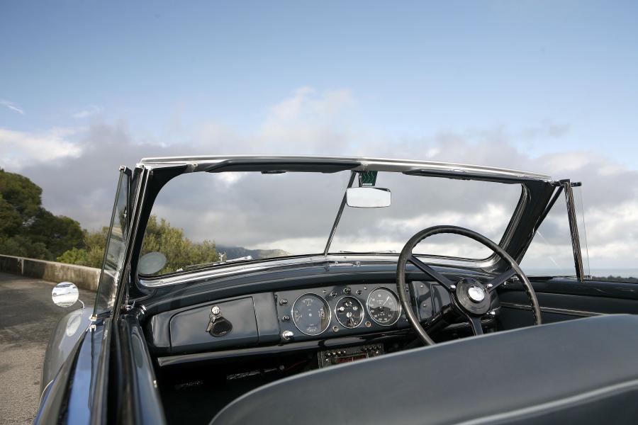 Торпедо Bentley Mark VI Drophead Coupe (B435CD) 1949 года  (фото 3 из 3)